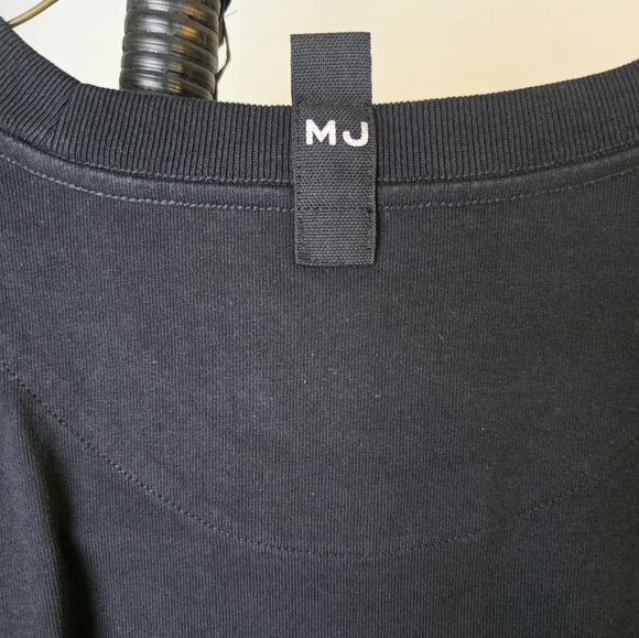 Marc Jacobs Black Short Sleeve Tee Worn Twice - Dry Cleaned For You - Picture 4 of 9
